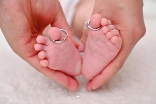 广安孕妇肚子隐隐作痛